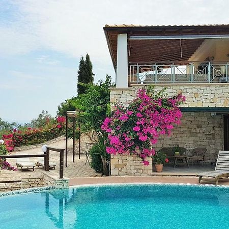 Villa Eos Gaios Bagian luar foto