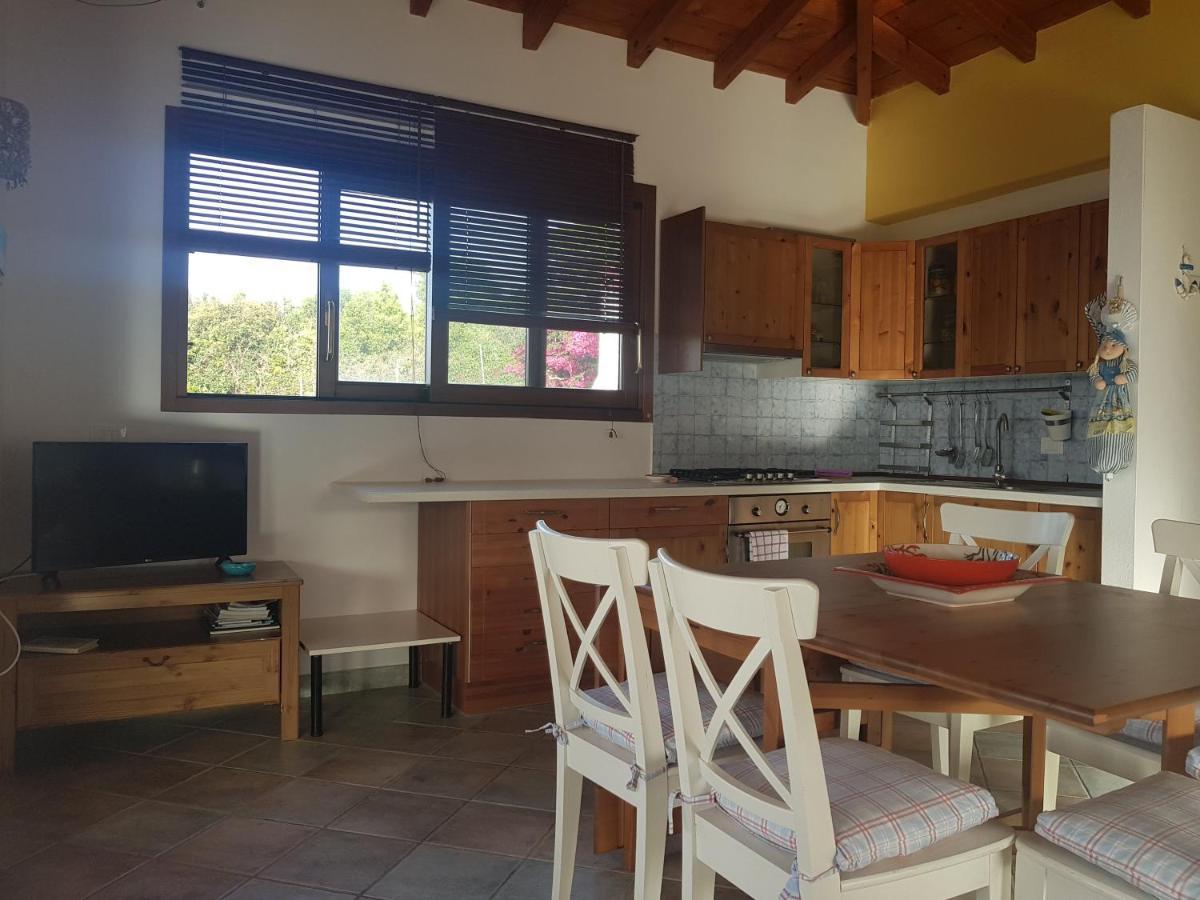 Villa Eos Gaios Bagian luar foto