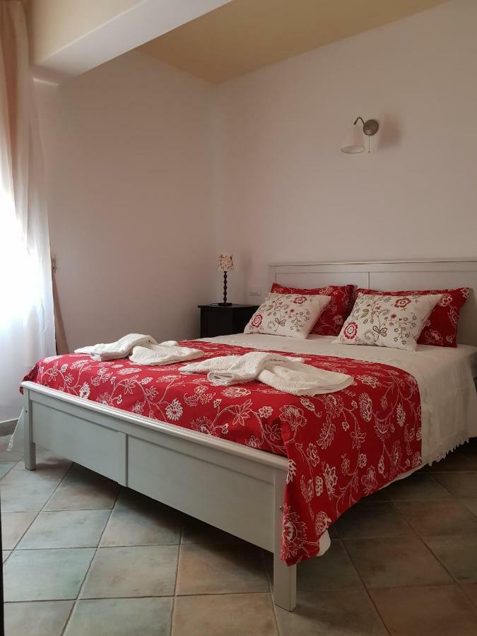 Villa Eos Gaios Bagian luar foto